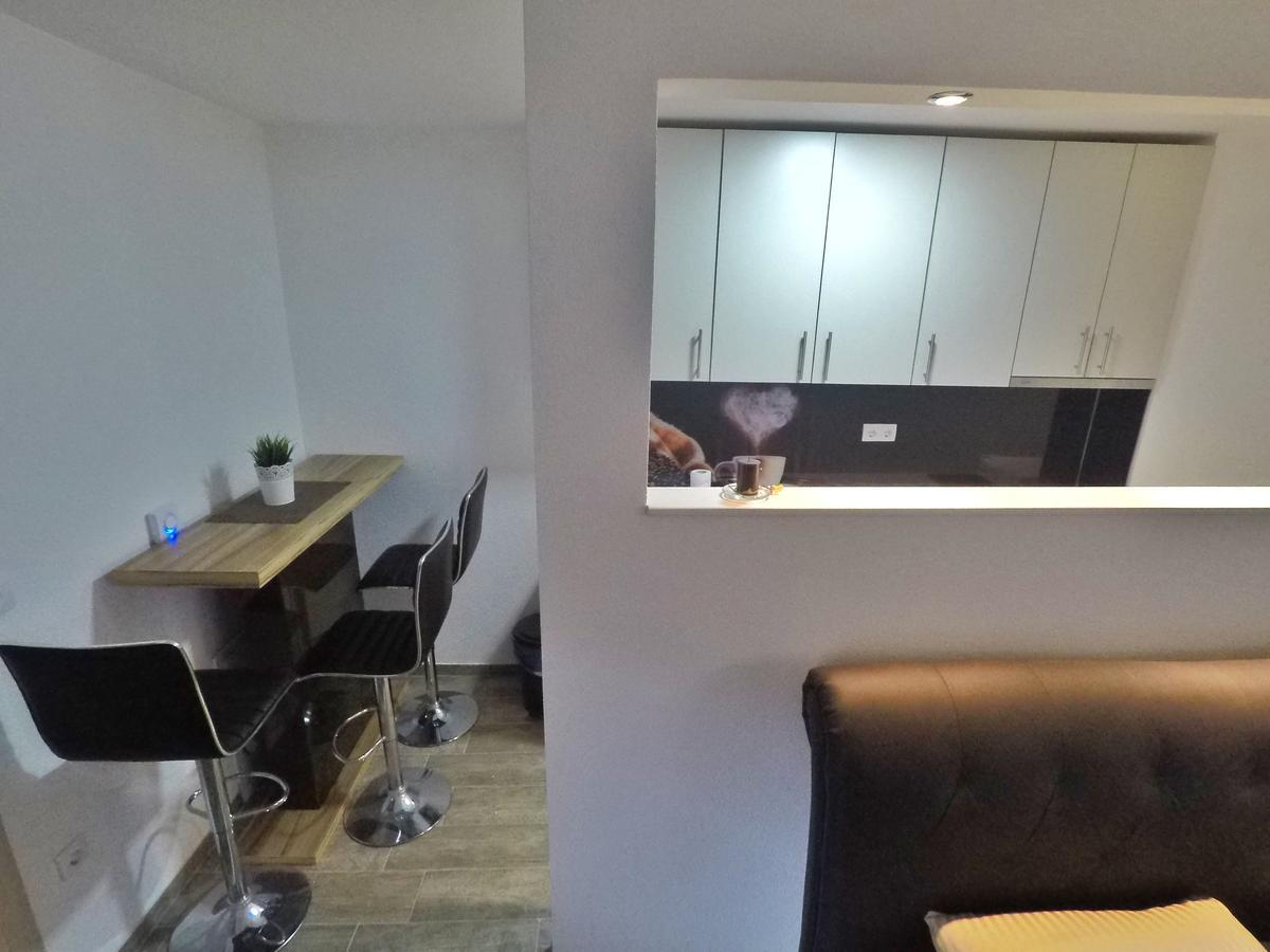 Studio Apartman Centar Banja Luka Exterior photo